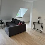 Moderne 2,5-Zimmer Wohnung In Toplage